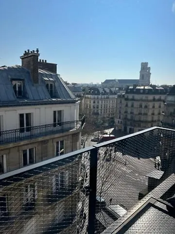 Appartement Place In Saint Germain Des Près Paris